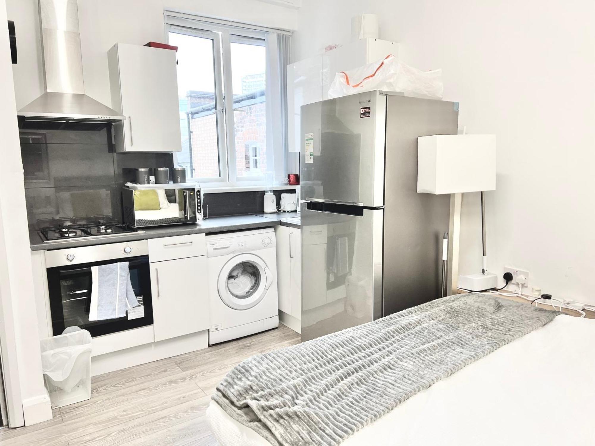 Complete Flat Netflix And Fast Wifi Apartament